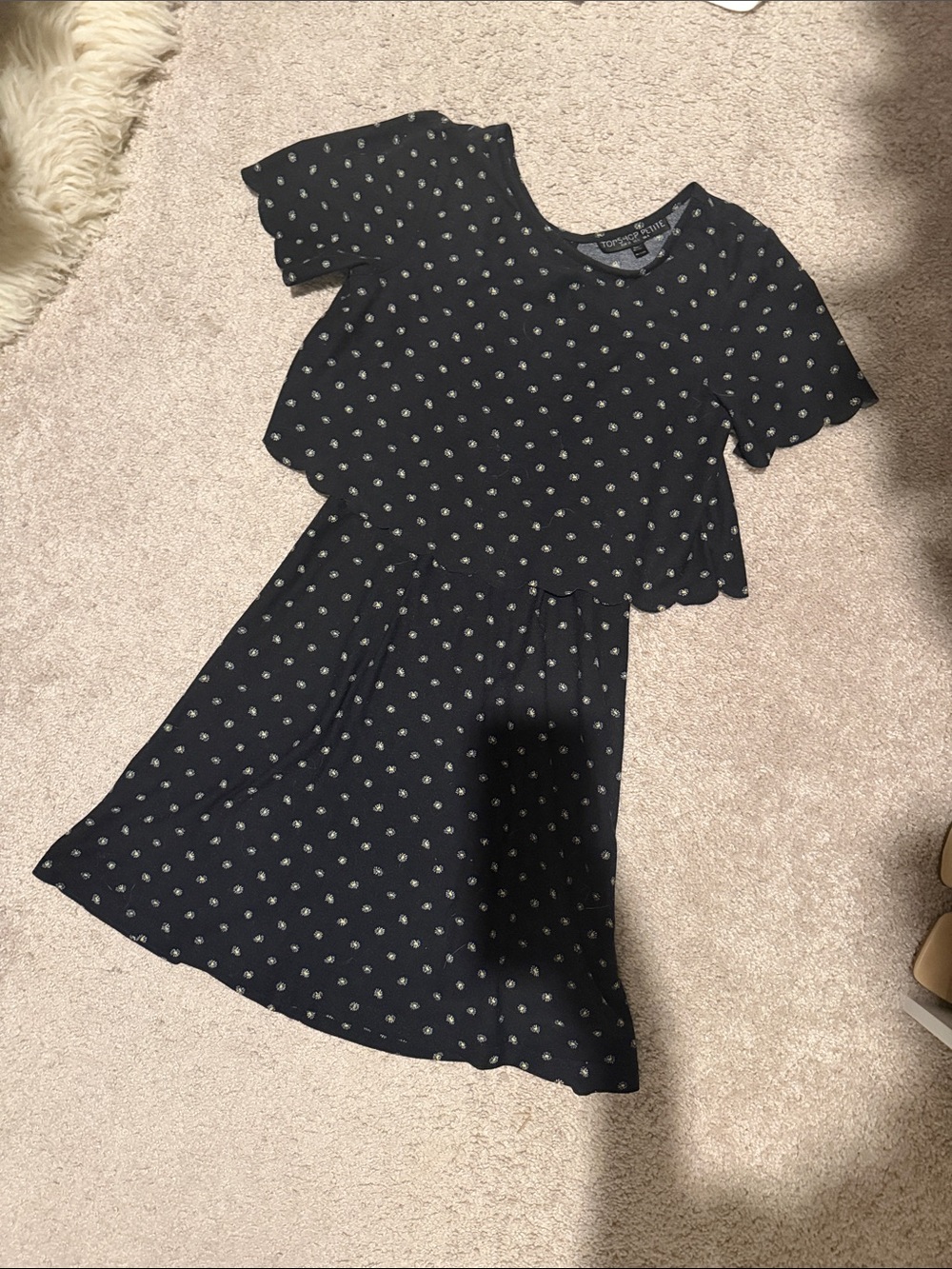 Topshop Petite Black Floral Dot Short-Sleeve Dress with Scalloped Detial